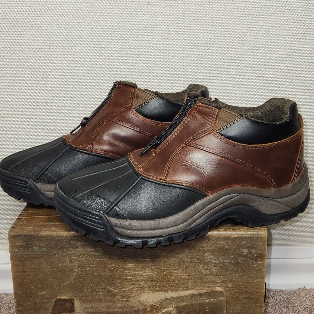 Propét  Men's Blizzard Ankle Zip Boot, Brown/Black,7.5 D Leather/Rubber (Propet)